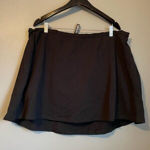 EUC SKIMS Sz 4X Women’s Black Stretch Athletic Skort Skirt Bottoms Lux Summer!